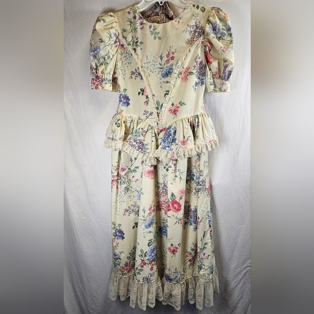 Vintage 1970s/80s Cottagecore Prairie Maxi Dress